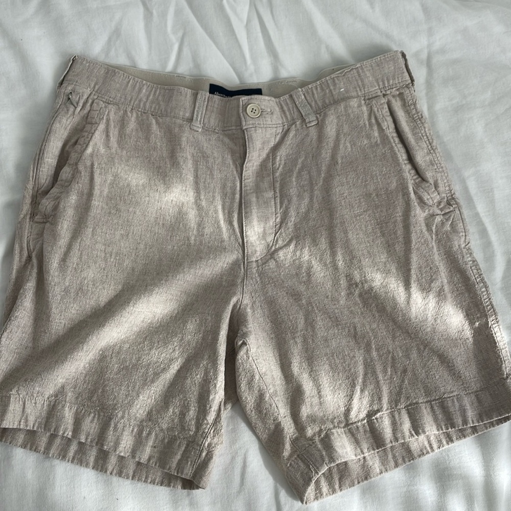 Men short